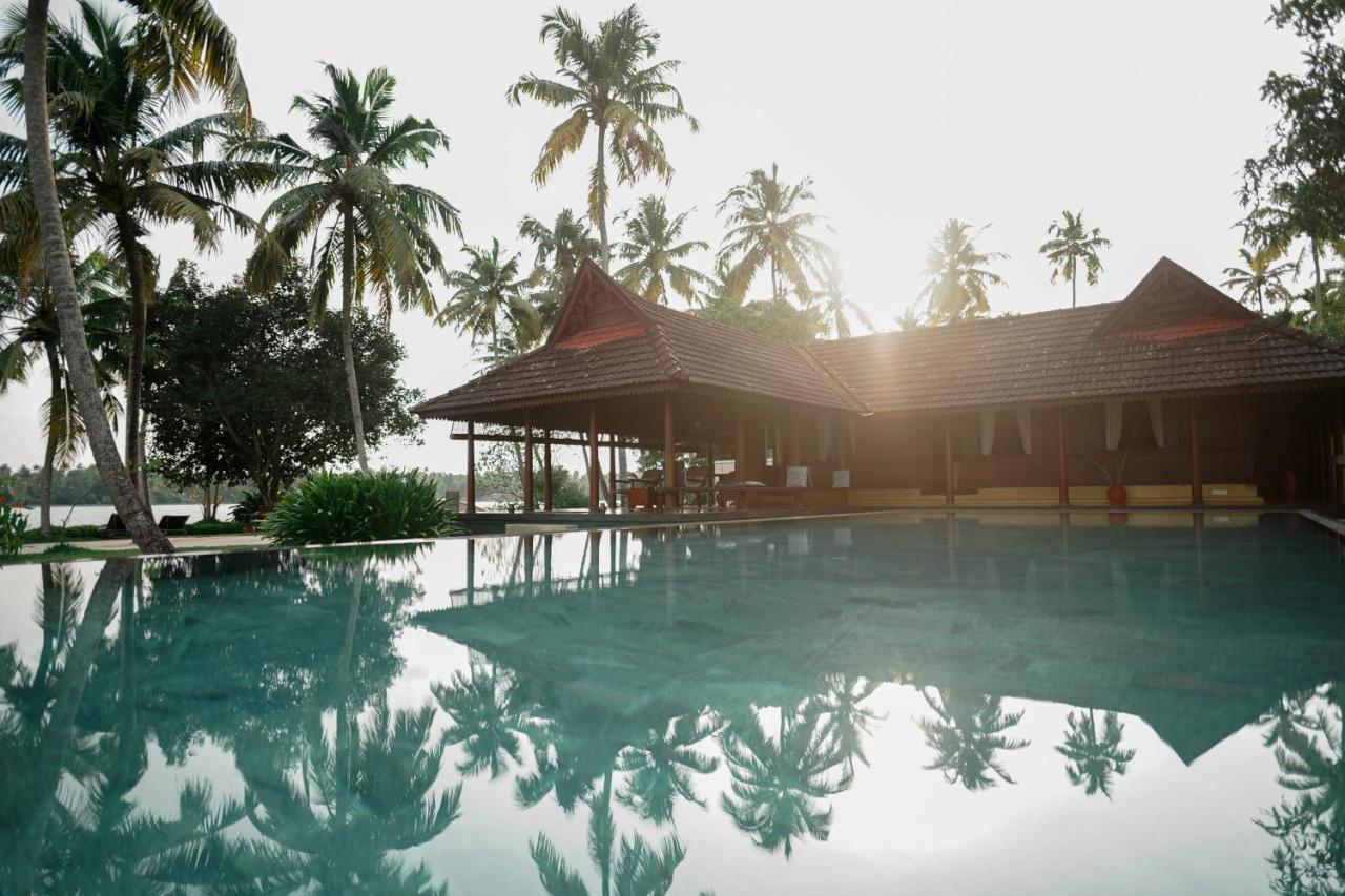 Turavūr Vismaya Lake Heritage المظهر الخارجي الصورة